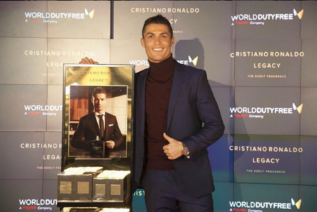 Rumores locos: la no soltería de Cristiano Ronaldo y crisis en casa de los Aniston