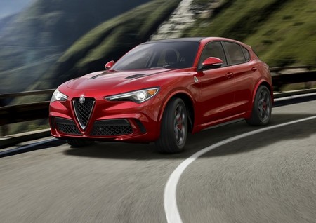 Alfa Romeo Stelvio Quadrifoglio 2018
