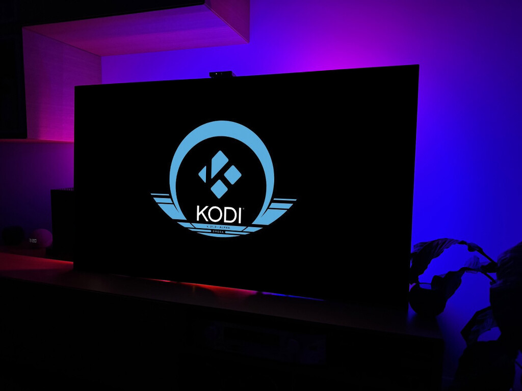 Este es el complemento que se ha actualizado en Kodi. Ya es compatible con Omega para ver canales de tele de todo el mundo