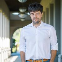 Karl Deisseroth, neurocientista ganhador do Prêmio Nobel de Medicina de 2026: “Não há bisturi mais preciso do que uma palavra ou uma frase bem construída” 