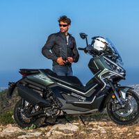 Zontes está logrando lo impensable en España: que una moto China se coloque en el podio de las más vendidas