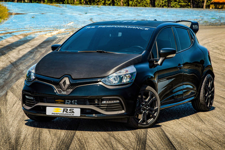 Renault Sport estrena línea de accesorios deportivos R.S. Performance, para carretera o circuito