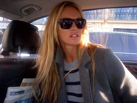 A Elle Macpherson como que el bótox no termina de convencerle...