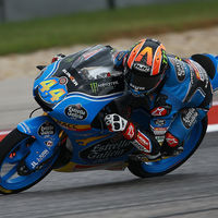 Arón Canet pulveriza el record de Austin en Moto3 y saldrá mañana desde la pole