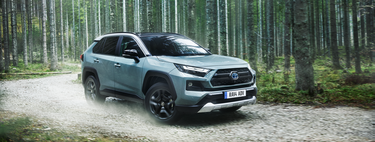 Toyota RAV4 Adventure, el todocaminos que te sacará del asfalto para siempre