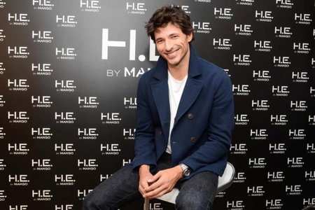 Pero cómo nos gusta el re-Mango de Andrés Velencoso