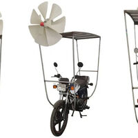 Adiós a la gasolina. Una marca china ha ideado una moto a base de aire y sol. ¿El problema? Tiene 50 kilómetros de autonomía, con suerte