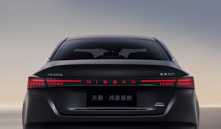 Sedan Turbo Nissan