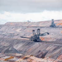 Fiebre nuclear en plena era de la IA: el uranio sube como la espuma mientras tropieza con las centrales