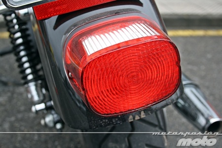 Harley Davidson Sportster XL 883 R