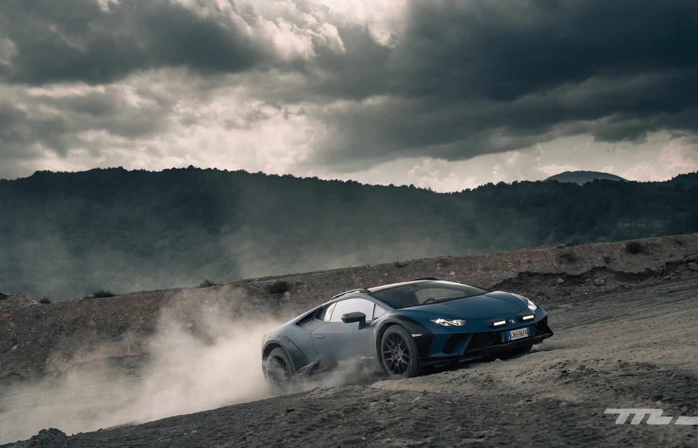 Probamos el Lamborghini Huracán Sterrato: un superdeportivo de campo que es más divertido cuanto más sucio