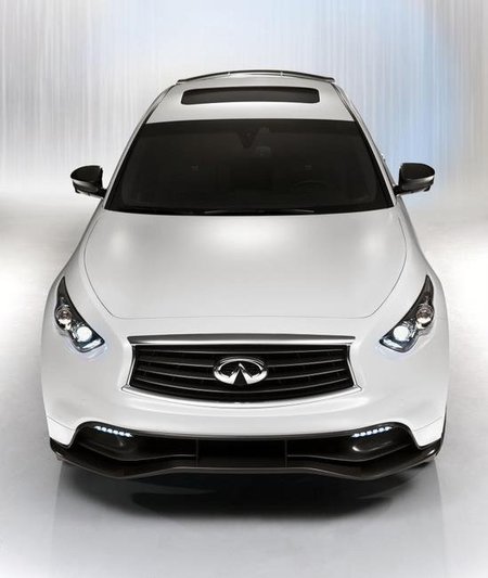 Infiniti FX Sebastian Vettel 2