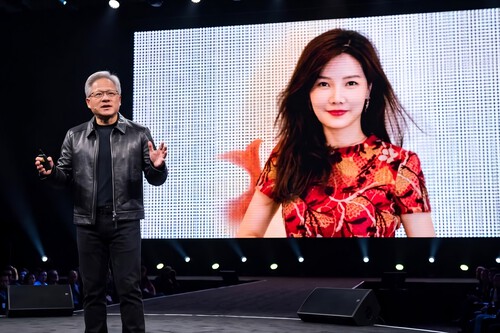 Una mujer, un encuentro en un bar con el CEO de Nvidia y miles de millones en chips: el caso que encendió las alarmas de espionaje en EE.UU. 