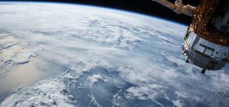 Project Kuiper, así es el plan de Amazon para ofrecer internet desde el espacio al 95% del planeta 