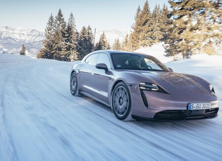 Porsche Taycan Sport Turismo 2022