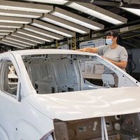 Stellantis cierra 2021 como rey del mercado español y supera al Grupo Volkswagen