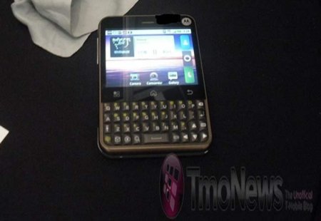 Motorola Charm, primera imagen real y especificaciones