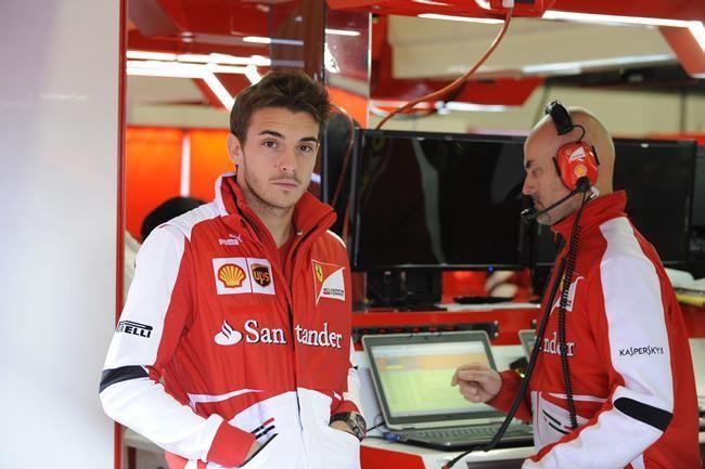 Jules-Bianchi-Ferrari-Domenicali
