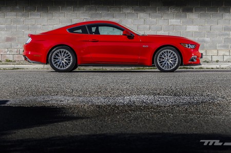 Ford Mustang 2017 009