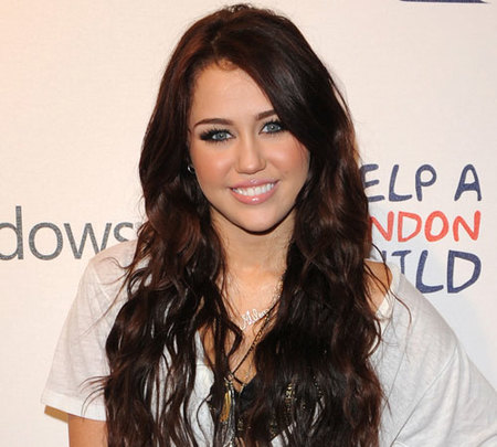 Miley Cyrus critica a Madonna y Angelina Jolie ¡lo que hay que ver!