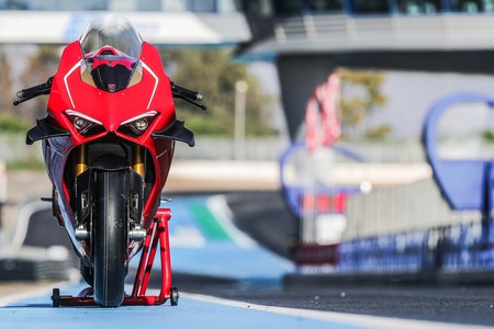 Ducati Panigale V4 R Embrague En Seco 5