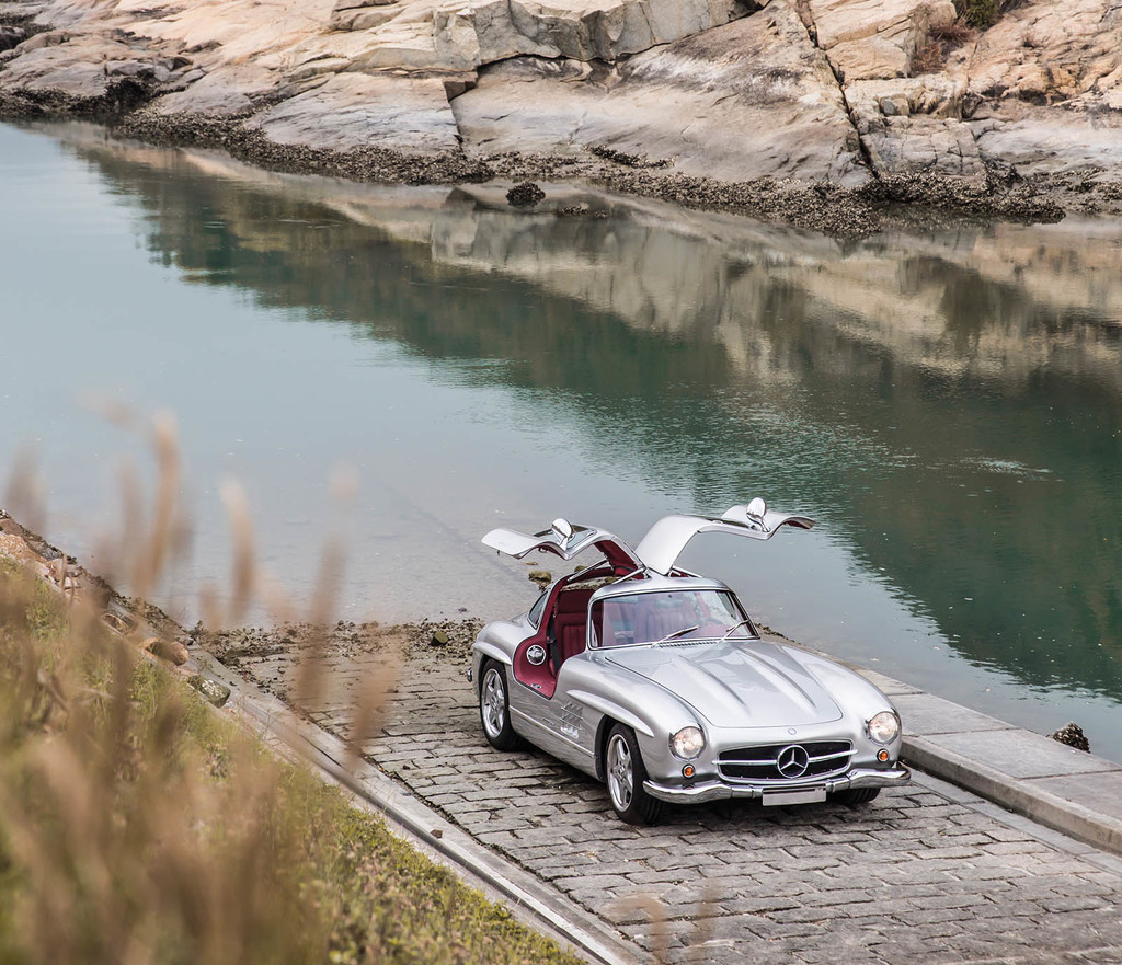 Mercedes 300 SL AMG restomod