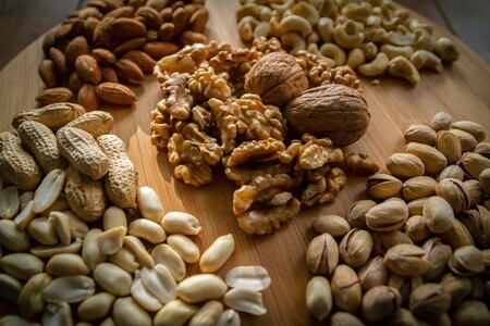 Los mejores alimentos para sumar fibra a la dieta cetogénica y prevenir el estreñimiento