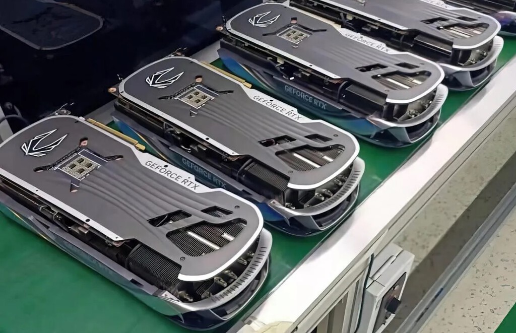 Se filtran unas fotografías que muestran cómo será la RTX 4090 de Zotac, ¡y es enorme! Se filtran unas fotografías que muestran cómo será la RTX 4090 de Zotac, ¡y es enorme!