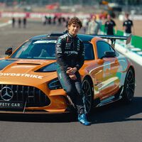 Mercedes tiene un plan para fichar a Max Verstappen sin perder a George Russell: ceder a su gran promesa 