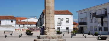 La IA dice que es “el pueblo más feo de Cáceres”, pero es el más rico de Extremadura y tiene una parada camper estratégica