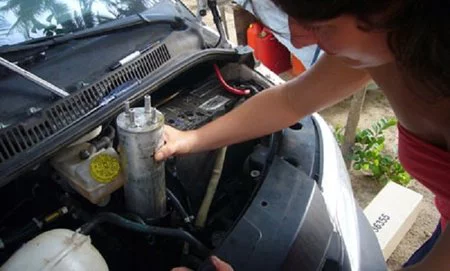 Cambiar convenientemente los filtros del automóvil es rentable