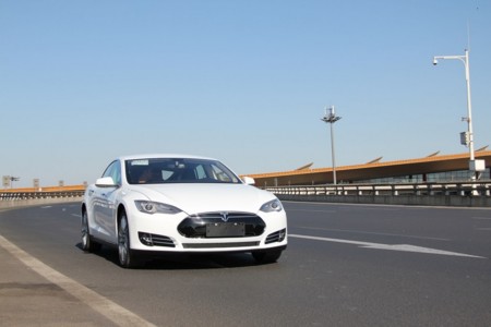 Tesla Motors reduce expectativas en China: quieren vender 5.000 coches en 2016