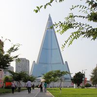 Com 105 andares e 330 metros de altura, esse hotel é o maior arranha-céu da Coreia do Norte, mas nunca recebeu um único hóspede oficial 