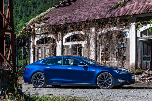 Probamos el Tesla Model S 100D, el coche eléctrico que soñaba con ser un deportivo