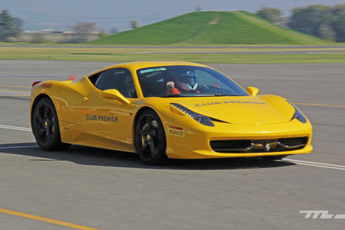 Nos montamos en un Cavallino Rampante, así es la experiencia de conducir un Ferrari por primera vez