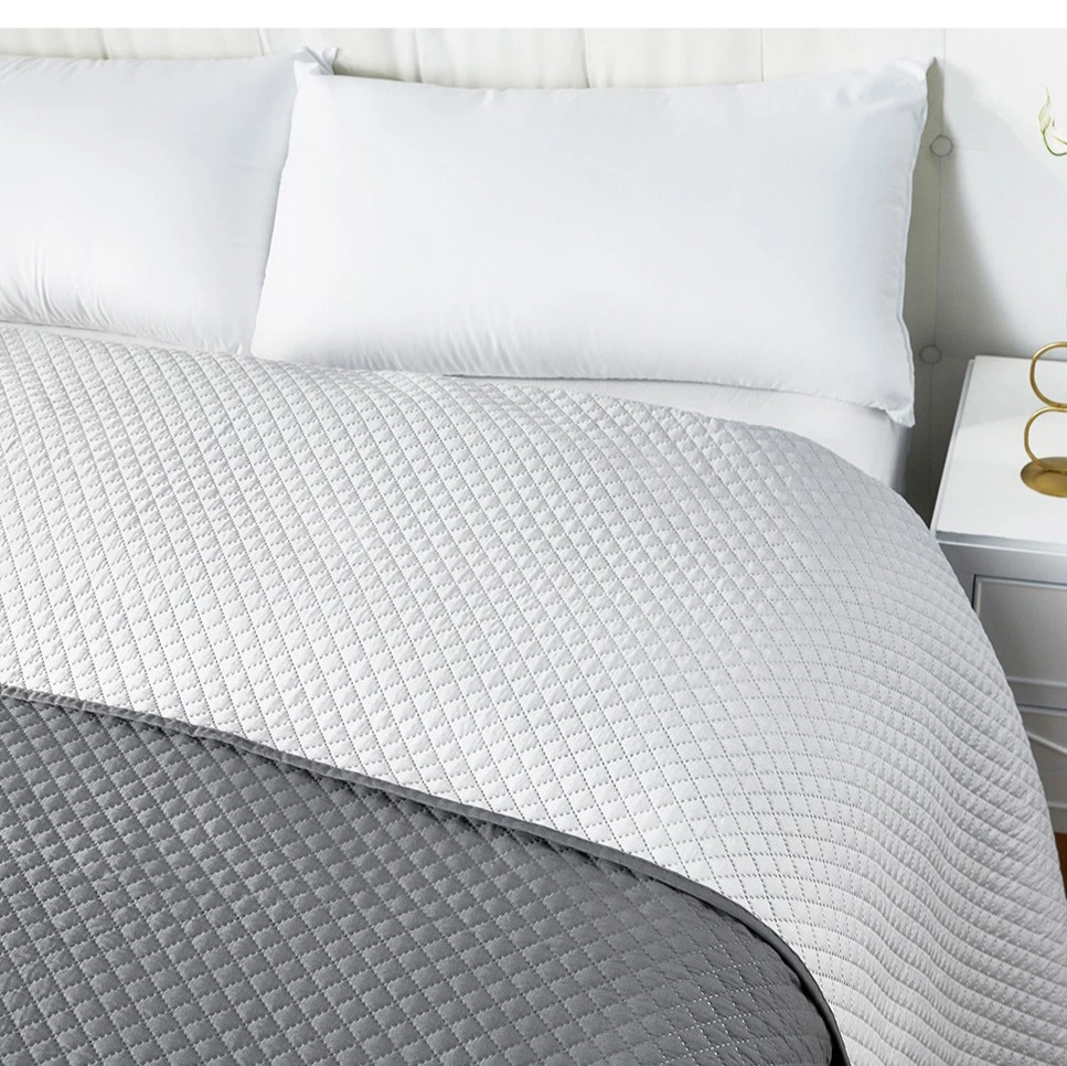 Colcha reversible Pikolin Home
