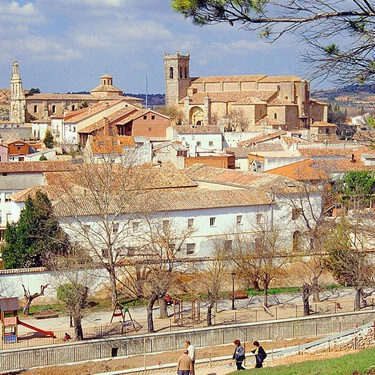 La villa medieval mejor conservada de España está a una hora de Madrid: parece el escenario de 'El Caballero de los Siete Reinos'