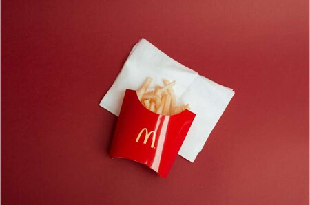 No solo debe preocuparnos la publicidad de dulces: vivir en una zona donde hay restaurantes de fast food ya es malo para ti