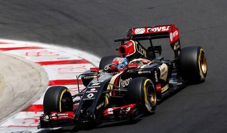 Lotus deberá pagar los motores Mercedes a finales de 2014