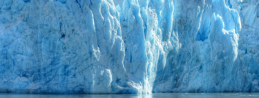 Em 1977, um príncipe saudita levou do Alasca um iceberg milenar de 2 toneladas para solucionar a crise mundial da água