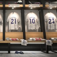 Este Centrocampista de Triple Amenaza tiene GRL 87 y podemos conseguirlo gratis para Ultimate Team en EA Sports FC 24 (FIFA 24), James Maddison 