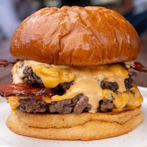 Valencia sigue imbatible: la mejor hamburguesa del mundo vuelve a ser la de una startup que repite título por tercer año consecutivo 