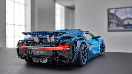 Bugatti Chiron Lego 02