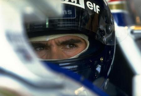 Damon Hill: "es ridículo que se cuestione la grandeza de Sebastian Vettel"