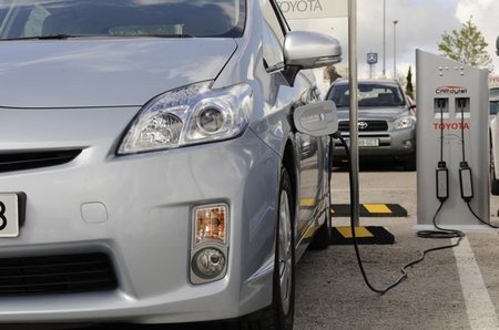 Toyota Prius Híbrido Eléctrico Enchufable