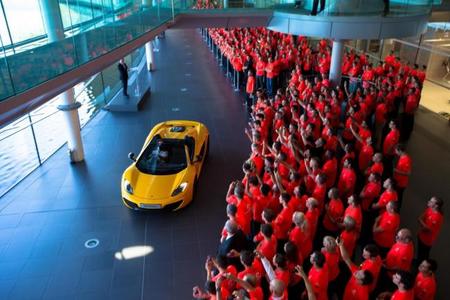 McLaren celebra su 50 aniversario en competición