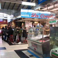 El mercado de Vallehermoso en Madrid, un mercado gourmet con el encanto del barrio 