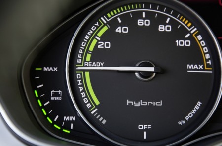 Audi Q7 E Tron Panel