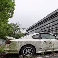 O cemitério de carros mais triste do mundo: as joias japonesas abandonadas que ninguém jamais poderá dirigir novamente 