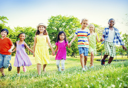 Ideas para entretener a los peques en vacaciones: ¿qué juguetes escojo?